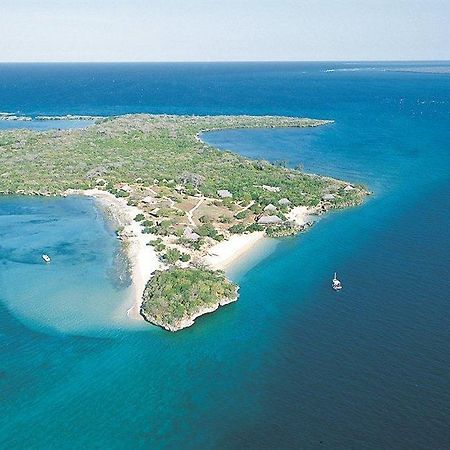 Отель Azura Quilalea Island Экстерьер фото
